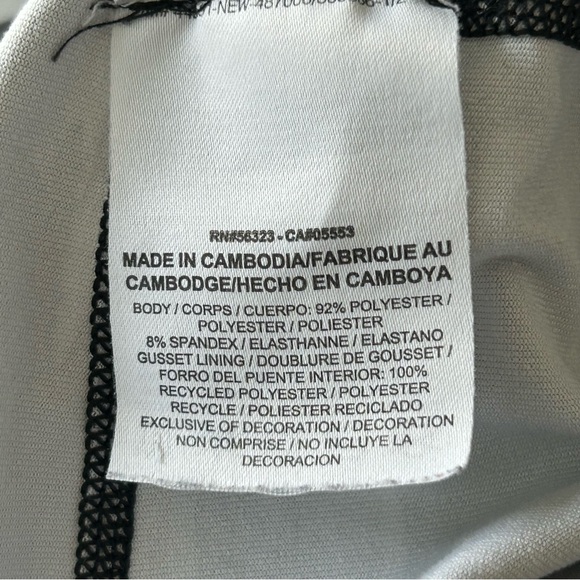 Nike Dri-Fit Ladies’ Activewear Capri Leggings - Size S - Picture 7 of 9